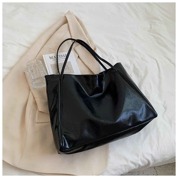 Soft Leather Shoulder Bag Retro Casual Handbag